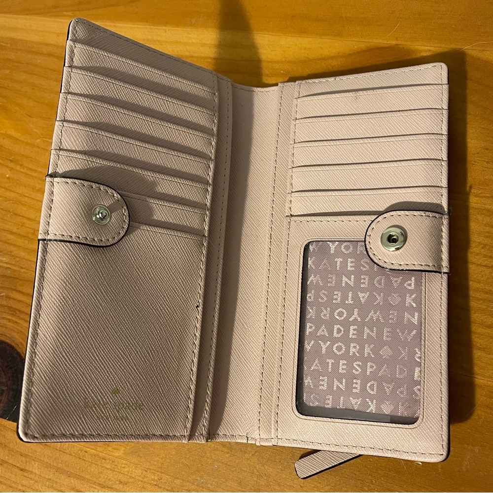 Kate Spade Wallet - Picture 4 of 5